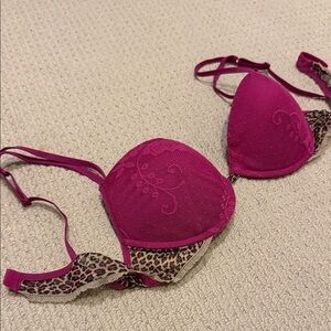 Intimissimi Elegant Pink Lace Push Up  Bra with Leopard Print Accents sz 34B
